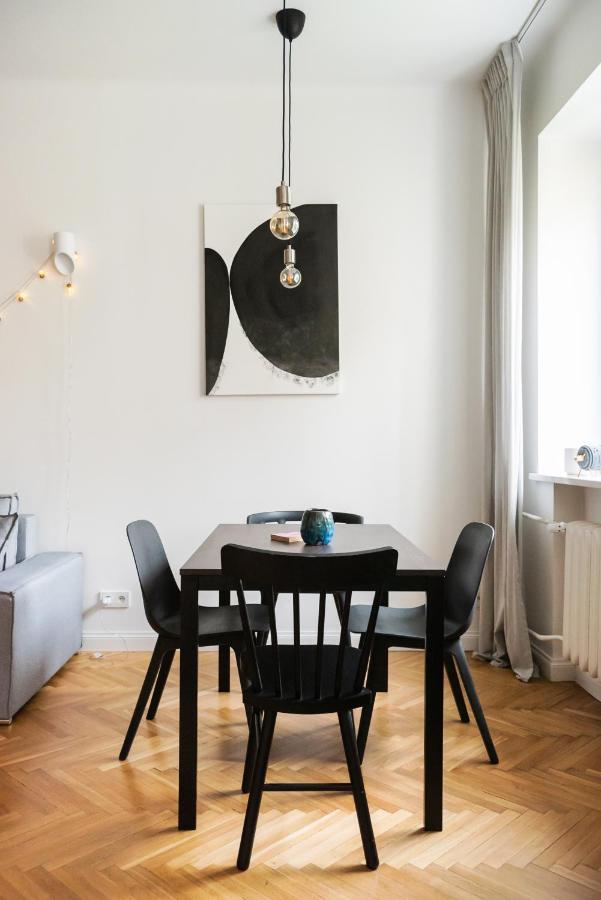Plac Wilsona Comfy Apartment Varsovia Exterior foto
